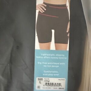 Women's Black Shaping Shorts